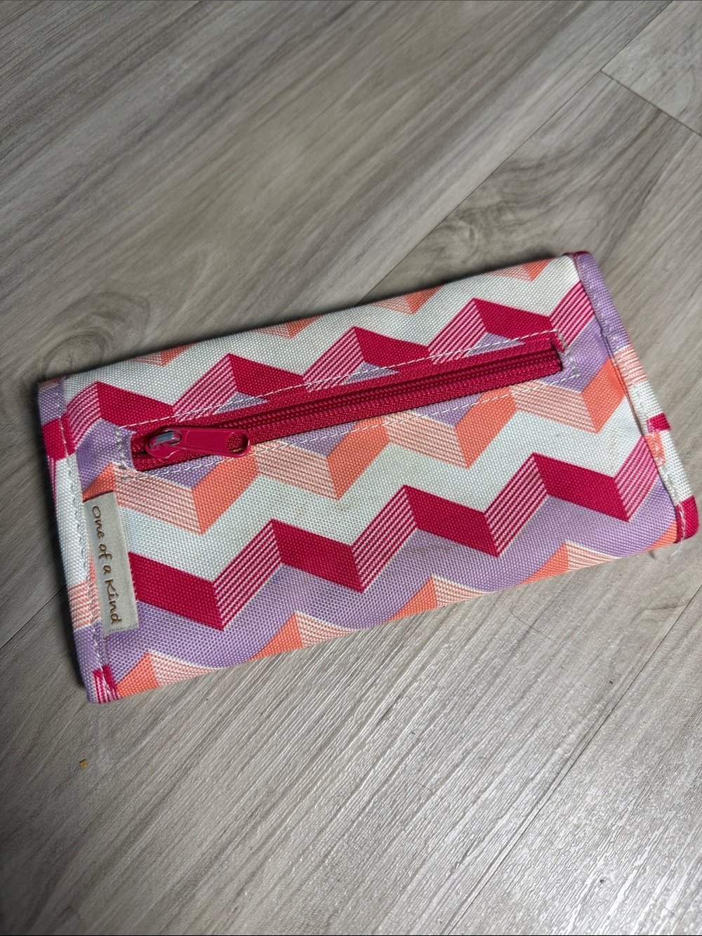Kavu Chevron Wallet - Picture 2 of 3